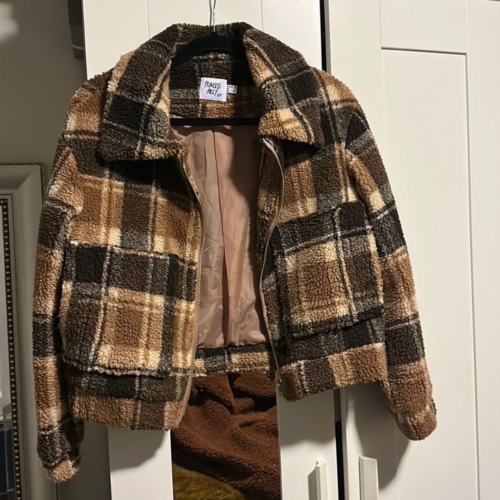 Plaid Sherpa jacket size 4/Small